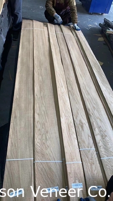 Kalınlığı 0,55 mm Kaba Çakılmış Avrupa Beyaz Meşe Furnier Paneli A / B Sınıfı