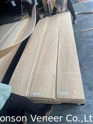 0.4mm Panel Beyaz Meşe Ahşap Finer Sınıfı AAA stokta iyi Crown Cut