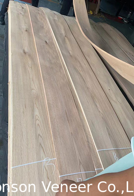 Kalınlığı0.6 - 3.0 mm Mebeller ve zemin için düğümlü beyaz meşe ahşabı kaplama