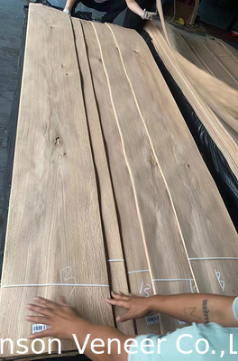 Kalınlığı0.6 - 3.0 mm Mebeller ve zemin için düğümlü beyaz meşe ahşabı kaplama