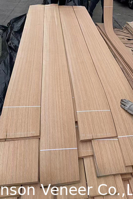 Çeyreği kesilmiş Kırmızı meşe kaplama paneli 0.5 mm Ahşap kaplama AAA sınıfı