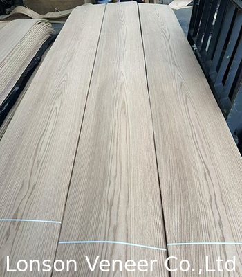 Taç kesilmiş Kırmızı meşe kaplama paneli 0.5 mm Ahşap kaplama AA Sınıf Bozulabilir